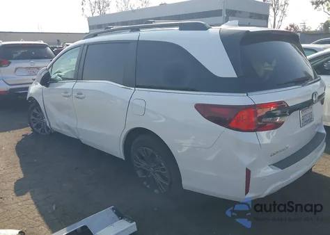 2025 Honda Odyssey Touring from USA, damaged, VIN 5FNRL6H83SB005645